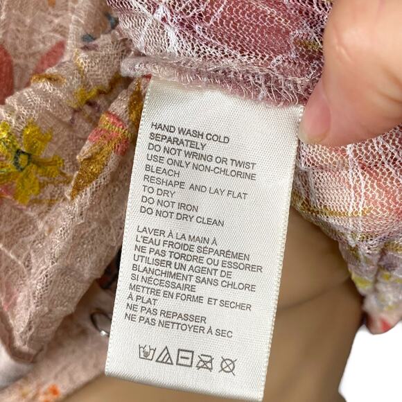 Free People Angelina Light Combo Pink Floral Sheer Lace Snap Top SZ M - Picture 13 of 14